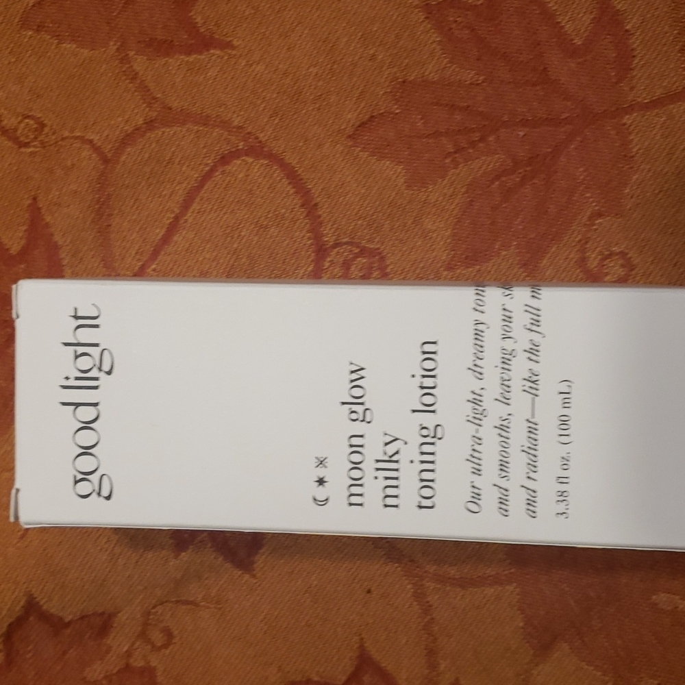 Good Light Moon Glow Milky Toning Lotion